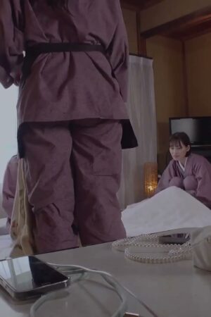 Ayase và START-246: Đêm hè mướt mát, nàng sinh viên bùng nổ khoái cảm không ngừng
